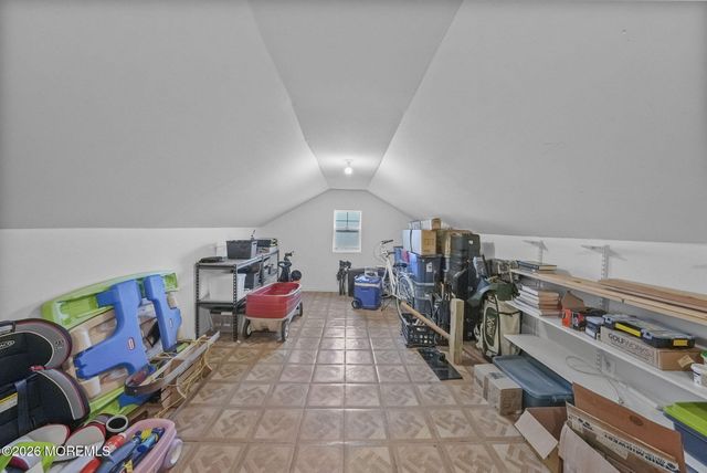194 Wintergreen Drive, Manalapan, NJ 07726