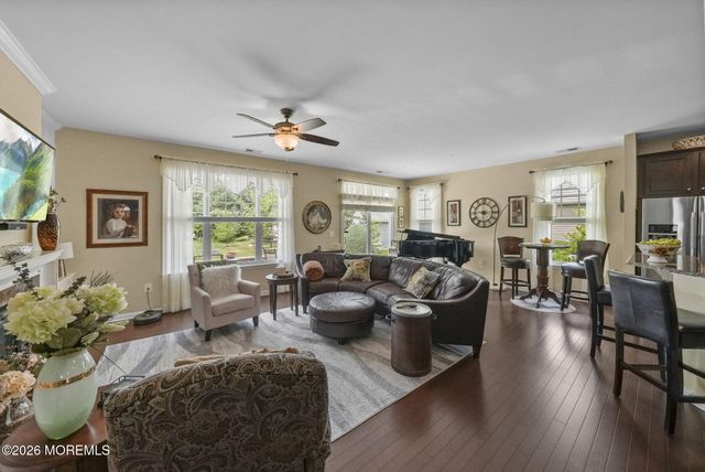 194 Wintergreen Drive, Manalapan, NJ 07726