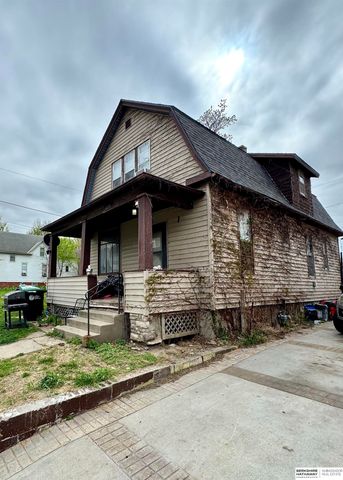 3224 S 23rd Street, Omaha, NE 68108