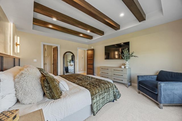 6833 Sunrise Point, Horace, ND 58047