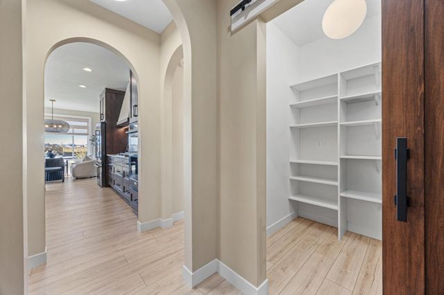 6833 Sunrise Point, Horace, ND 58047