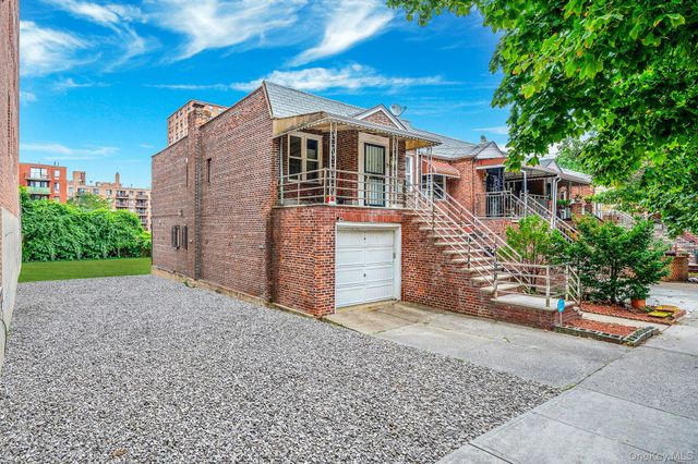 66-11 Burns Street, Rego Park, NY 11374