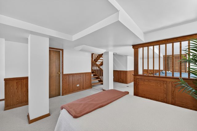 323 N Prospect Avenue, Park Ridge, IL 60068