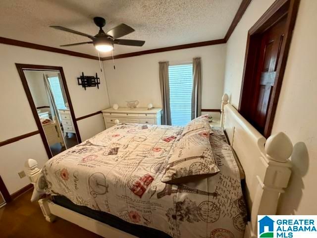 1524 WARNER LOOP ROAD, Birmingham, AL 35214