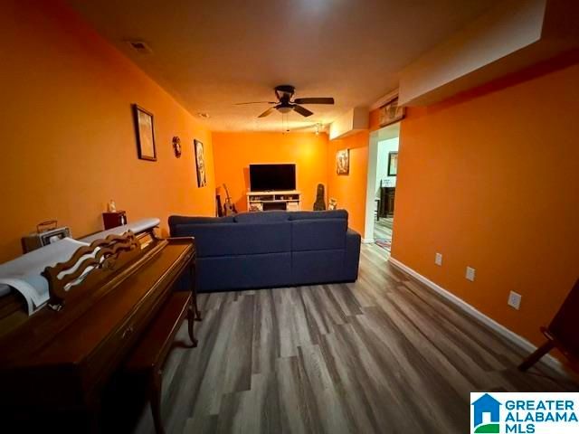 1524 WARNER LOOP ROAD, Birmingham, AL 35214