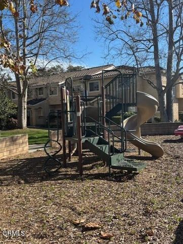 2041 Blackberry Circle, Oxnard, CA 93036