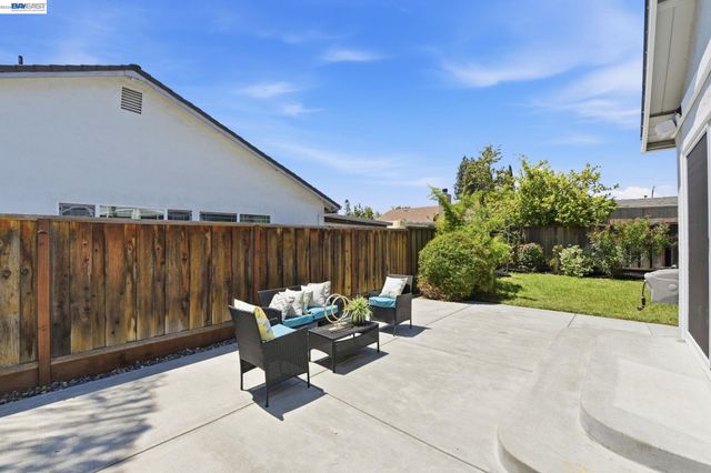 6093 Blacklock Ct, San Jose, CA 95123