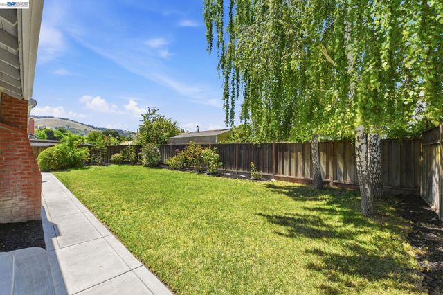 6093 Blacklock Ct, San Jose, CA 95123