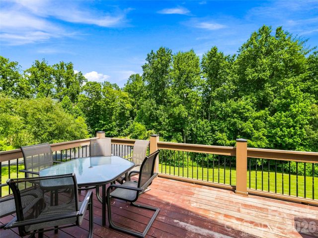 6 Sterling Run Drive, Fletcher, NC 28732