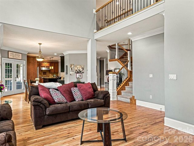 6 Sterling Run Drive, Fletcher, NC 28732