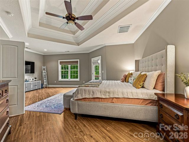 6 Sterling Run Drive, Fletcher, NC 28732
