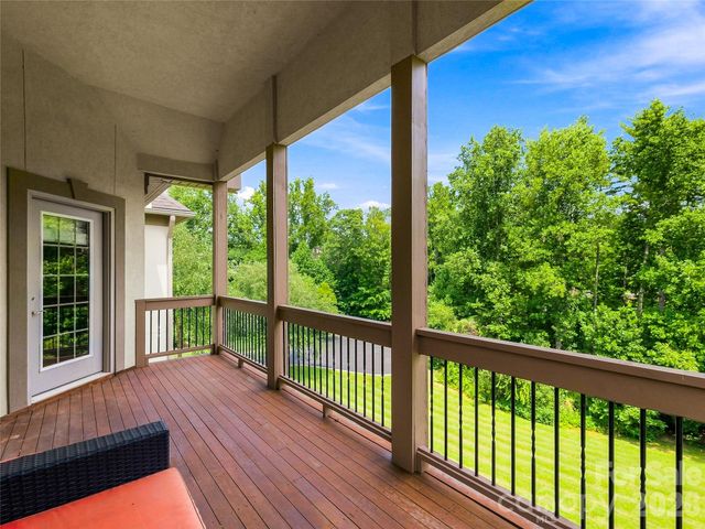 6 Sterling Run Drive, Fletcher, NC 28732