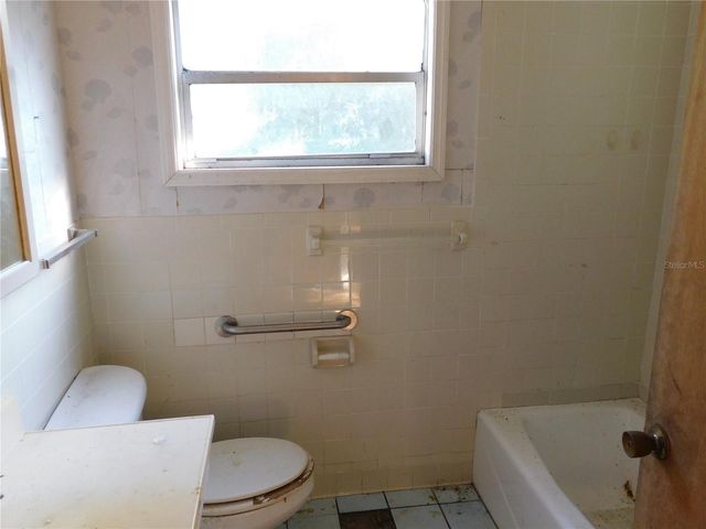 510 6TH AVENUE NW, Largo, FL 33770