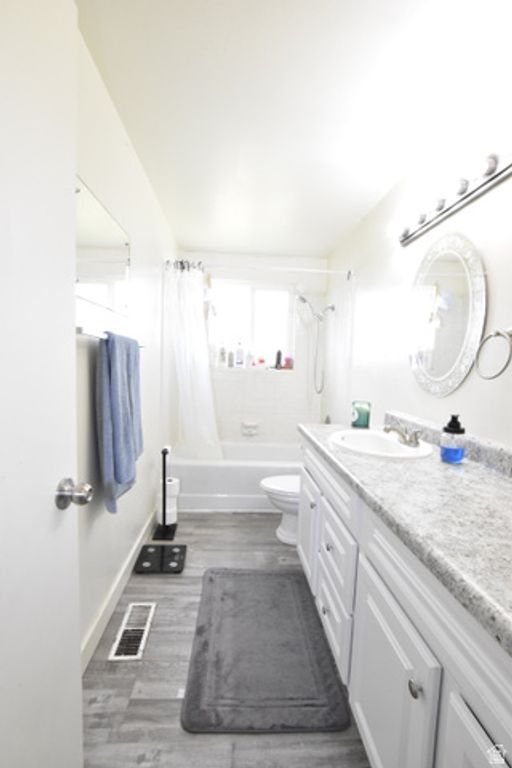 Image 21 of property listing at 290 W 600 N, Logan, UT 84321