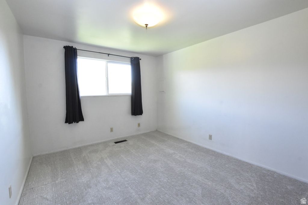 Image 31 of property listing at 290 W 600 N, Logan, UT 84321
