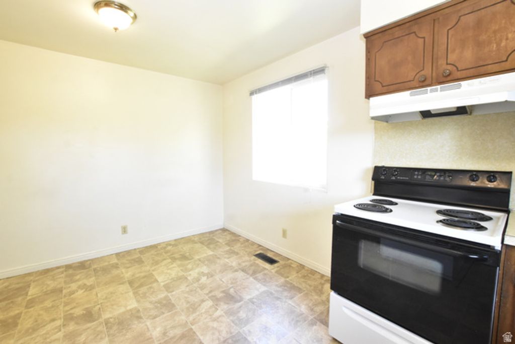 Image 39 of property listing at 290 W 600 N, Logan, UT 84321
