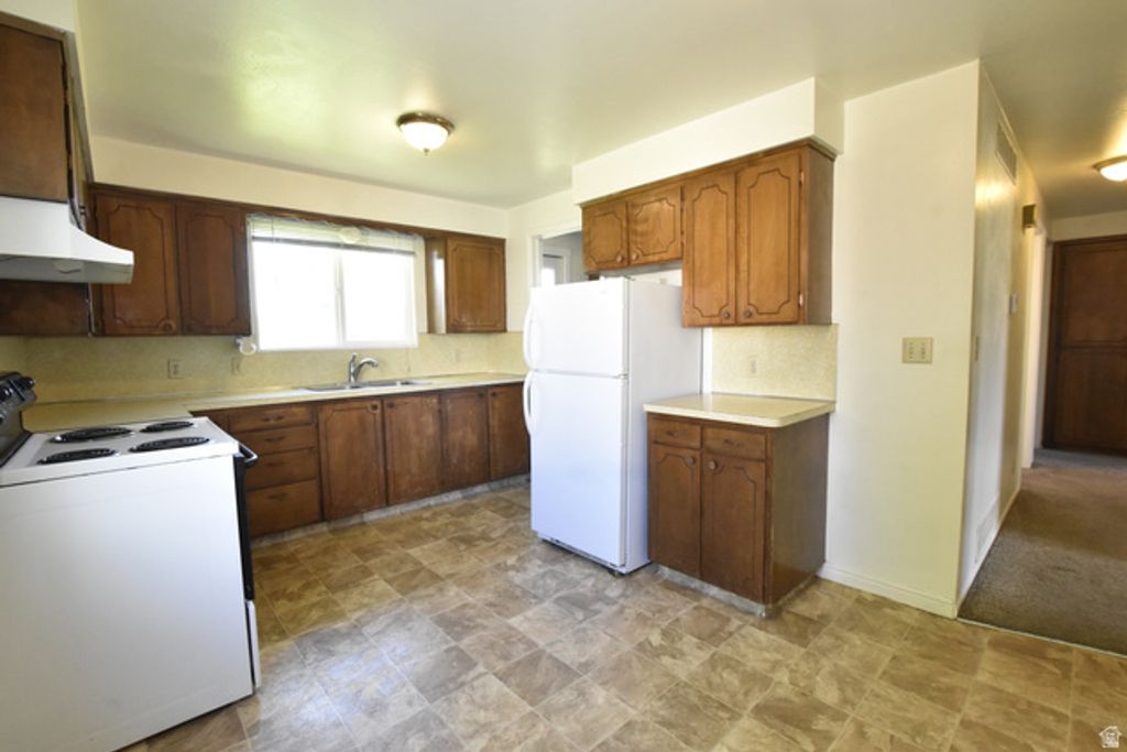 Image 43 of property listing at 290 W 600 N, Logan, UT 84321