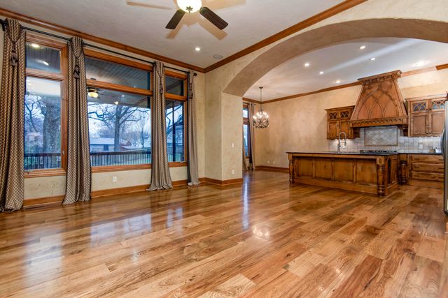 6116 S Danforth Avenue, Springfield, MO 65804