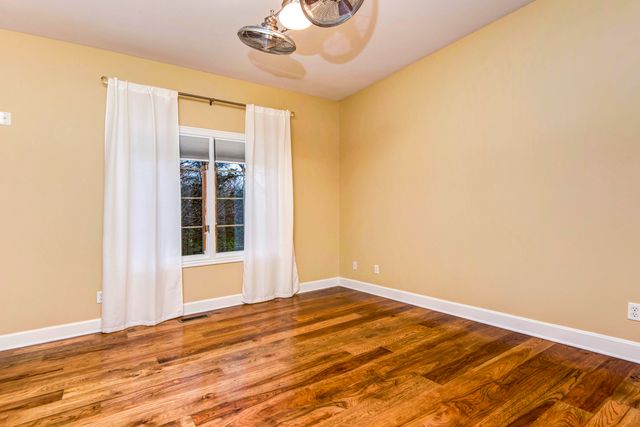6116 S Danforth Avenue, Springfield, MO 65804