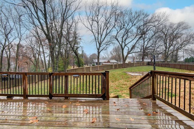6116 S Danforth Avenue, Springfield, MO 65804