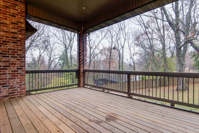 6116 S Danforth Avenue, Springfield, MO 65804