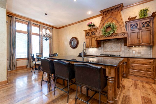 6116 S Danforth Avenue, Springfield, MO 65804