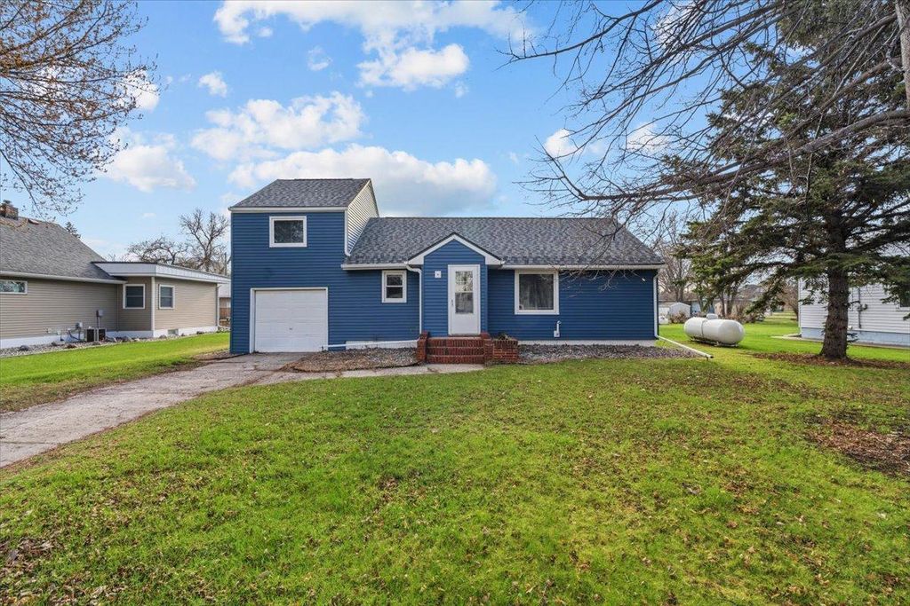515 5th Street, Wyndmere, ND 58081 — photo 3