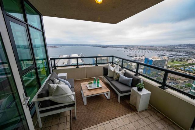 1199 Pacific Hwy 2501, San Diego, CA 92101