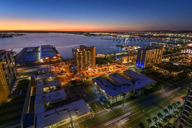 1199 Pacific Hwy 2501, San Diego, CA 92101