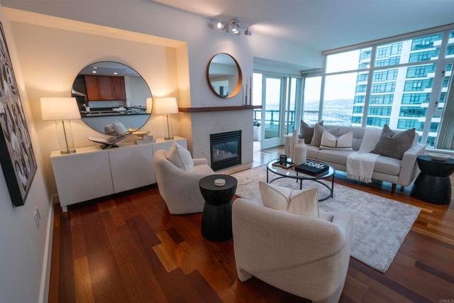 1199 Pacific Hwy 2501, San Diego, CA 92101