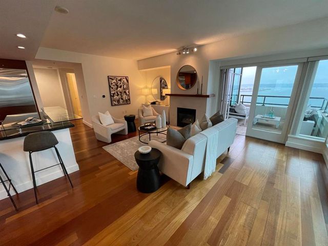 1199 Pacific Hwy 2501, San Diego, CA 92101