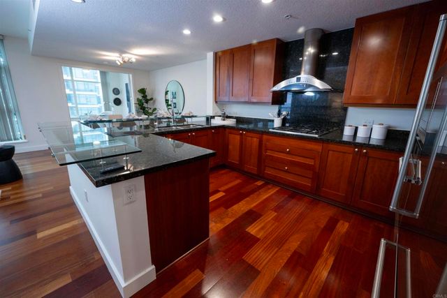 1199 Pacific Hwy 2501, San Diego, CA 92101