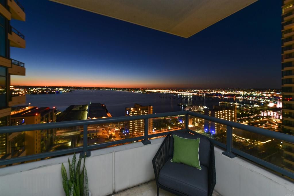 1199 Pacific Hwy 2501, San Diego, CA 92101