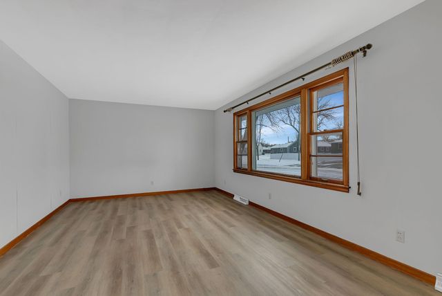 115 Koronis Court, Paynesville, MN 56362