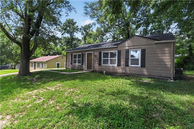 6014 Corona Avenue, Kansas City, KS 66102