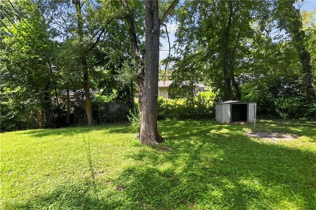 6014 Corona Avenue, Kansas City, KS 66102