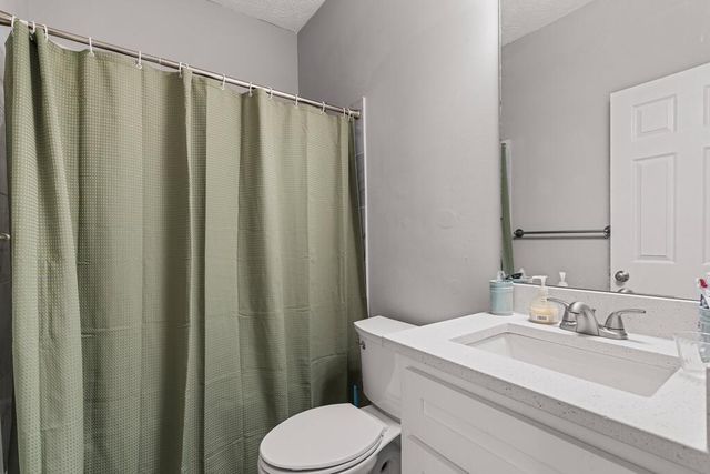 1449 Cummings Road, Smiths Station, AL 36877