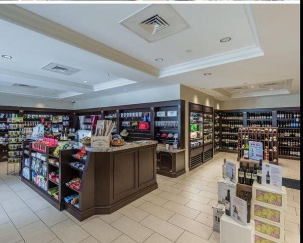 191 COMMODORE Drive, Jupiter, FL 33477