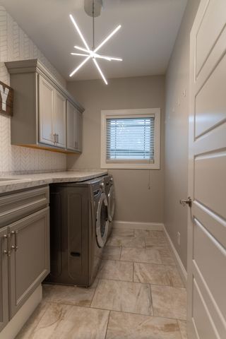 2600 STRATFORD CHASE CIR, Columbia, MO 65201