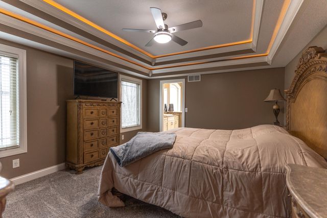 2600 STRATFORD CHASE CIR, Columbia, MO 65201