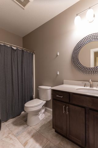 2600 STRATFORD CHASE CIR, Columbia, MO 65201