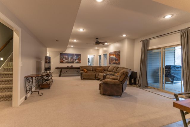 2600 STRATFORD CHASE CIR, Columbia, MO 65201