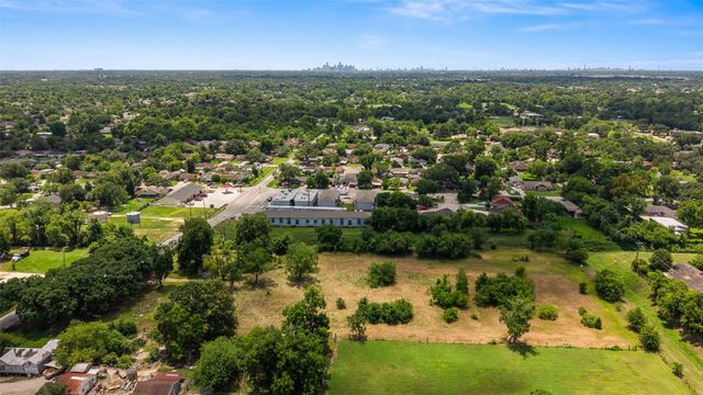 14835 Lillja Road, Houston, TX 77060