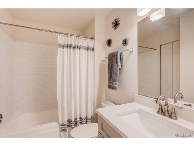 18064 E Ohio Ave 204, Aurora, CO 80017