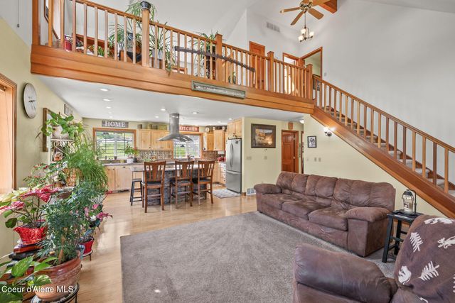 4125 S Wolf Lodge Terrace RD, Coeur D'alene, ID 83814