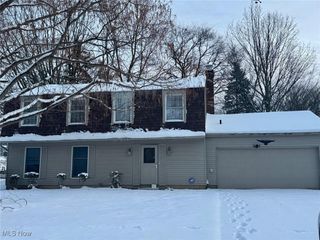 17073 Drake Road, Strongsville, OH 44136