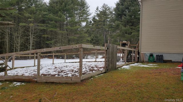 807 Beaver Brook Road, Narrowsburg, NY 12764