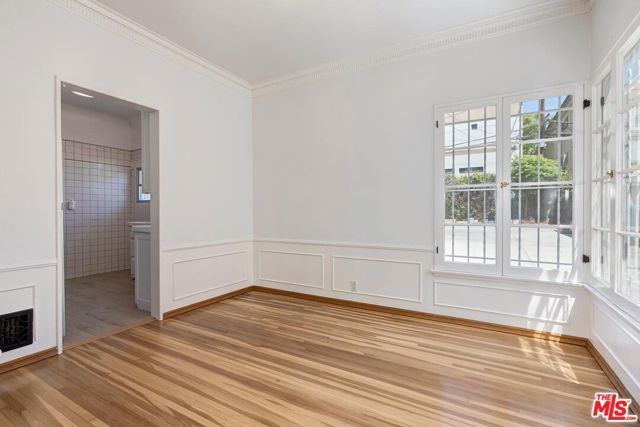 448 S Wilton Place, Los Angeles, CA 90020