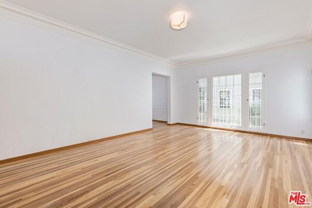 448 S Wilton Place, Los Angeles, CA 90020