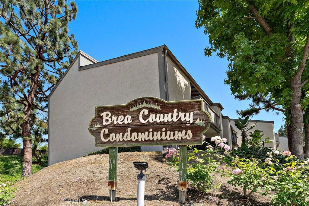 Image 21 of property listing at 1665 Brea, Fullerton, CA 92835